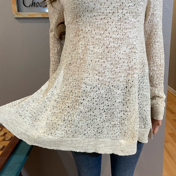 Lightweight cream knit tunic - Picture 5 of 10